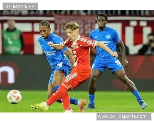 拜仁17岁小将卡尔入选德国U21征战欧青赛资格赛引关注